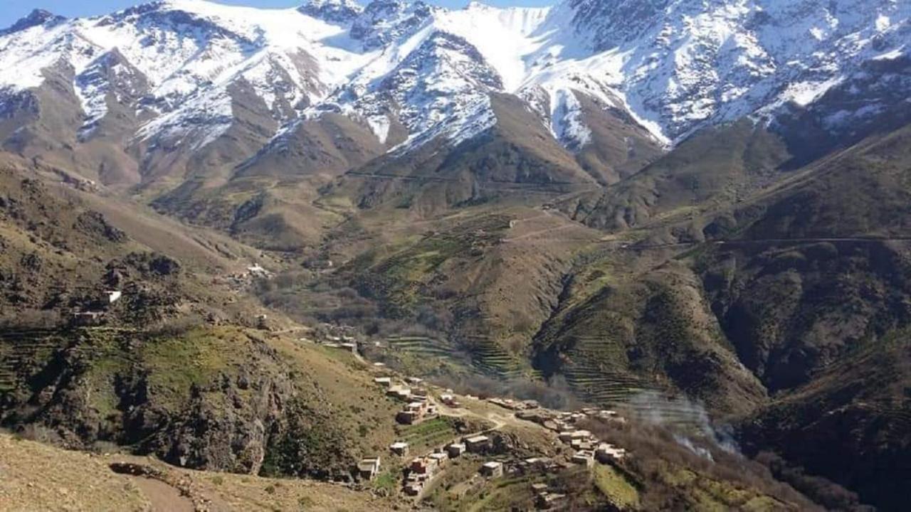 Gite Dar Tanzoughte Imlil  Bagian luar foto