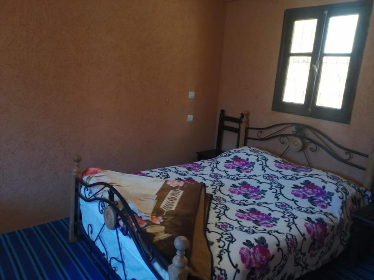 Gite Dar Tanzoughte Imlil  Bagian luar foto