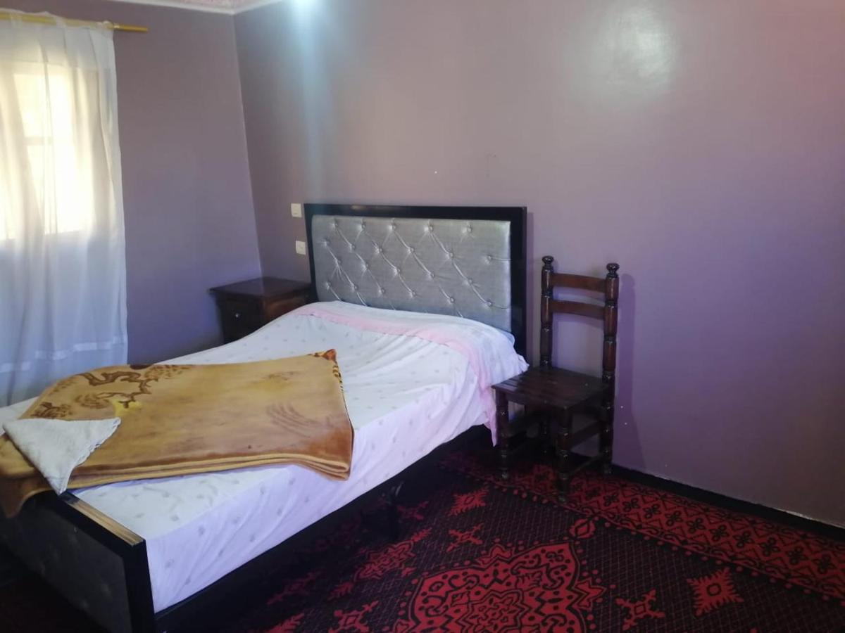 Gite Dar Tanzoughte Imlil  Bagian luar foto